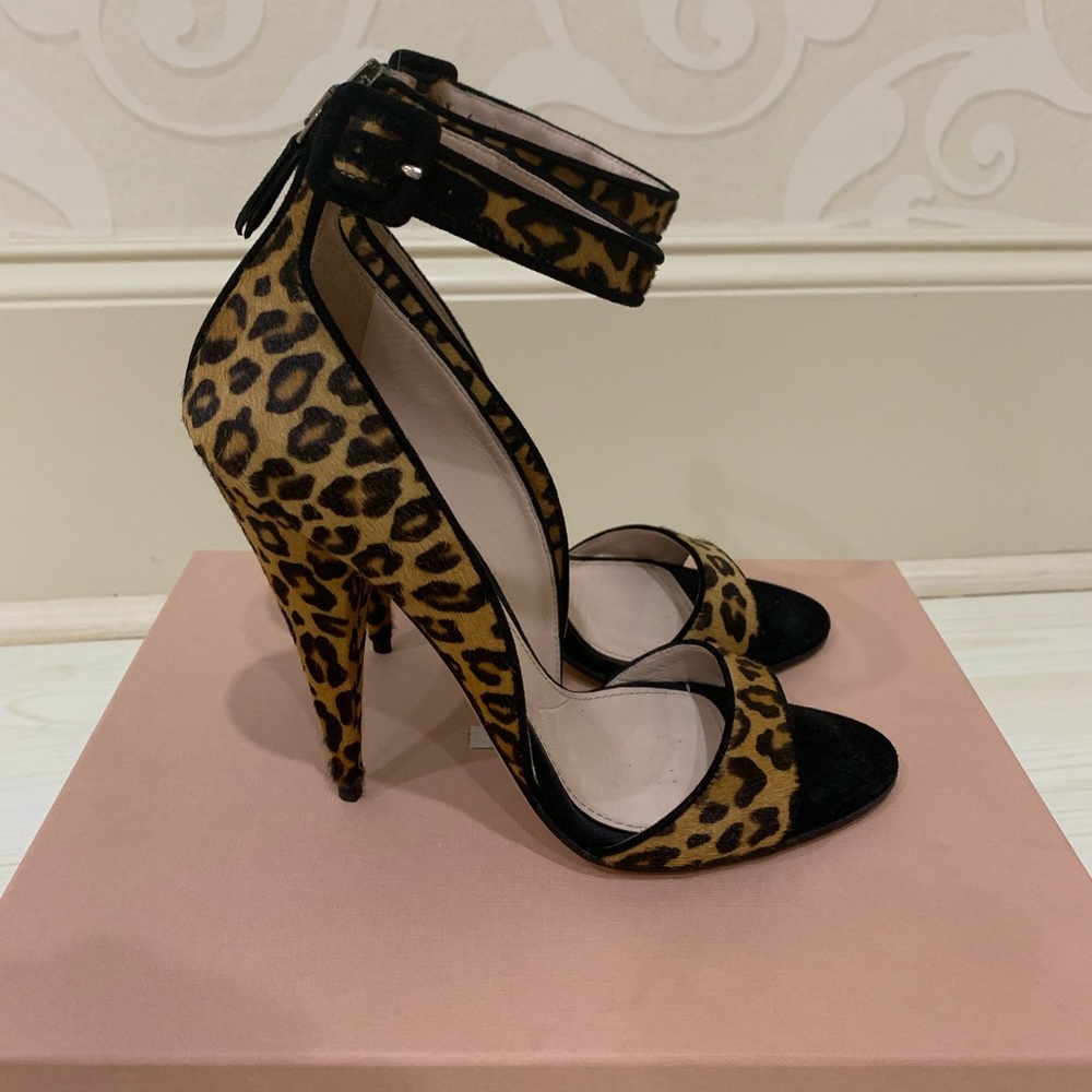 Miu Miu stunning leopard print heels - 39